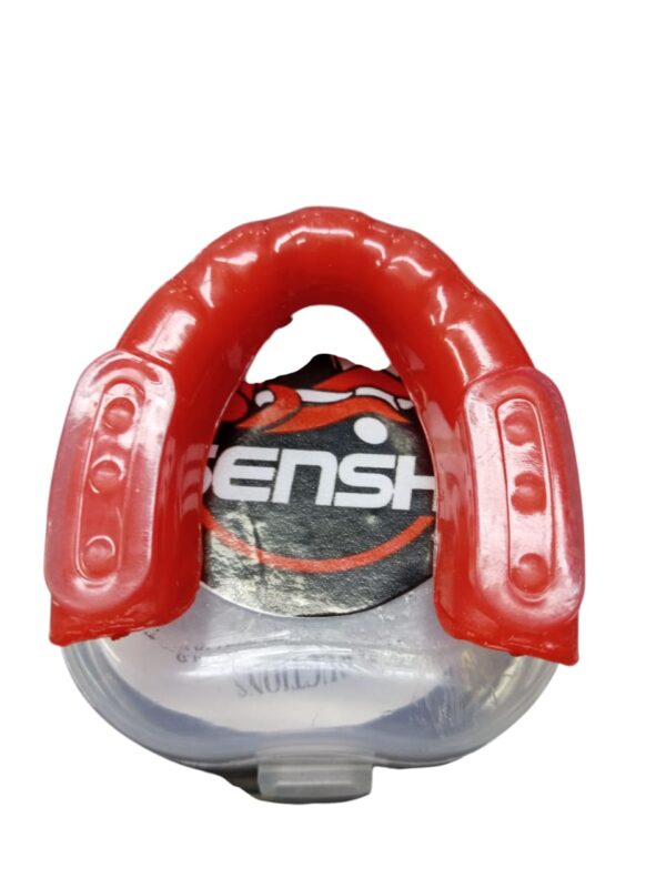 Protector bucal de silicona doble capa rojo con diseño - Imagen 3